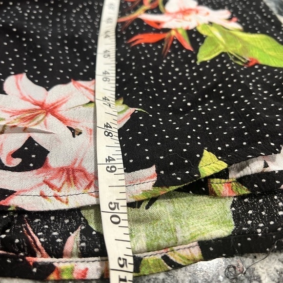 LULU’S tropical print maxi dress in black - Picture 13 of 14